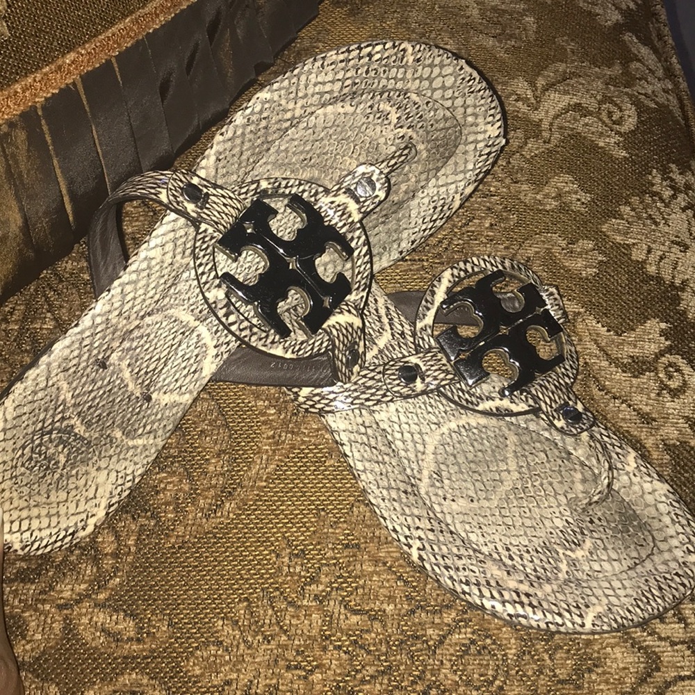 Tory Burch size 9